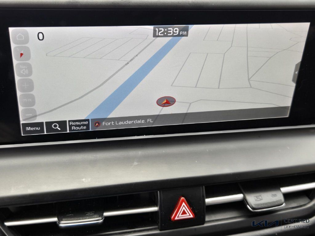 Certified 2024 Kia Seltos EX FWD image 22