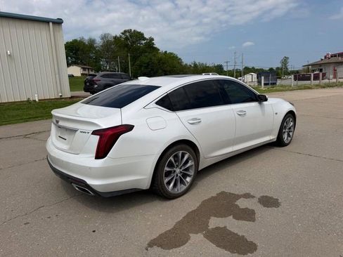 Used 2022 Cadillac CT5 Premium Luxury RWD image 3