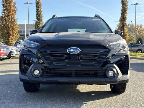 Certified 2025 Subaru Outback Onyx Edition w/ Popular Package #2 image 8