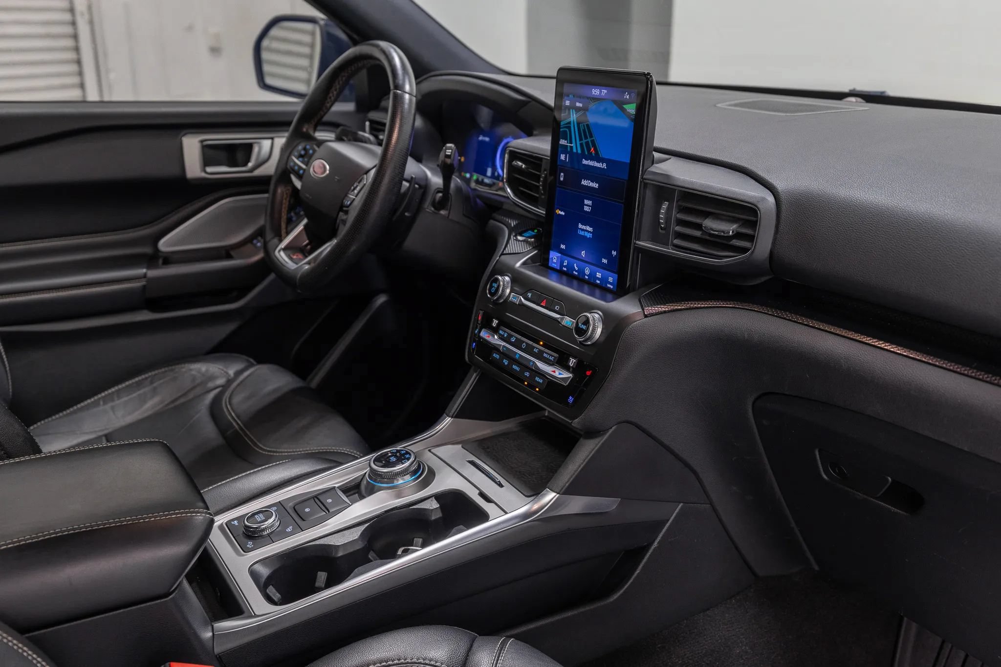Used 2020 Ford Explorer ST w/ Premium Technology Package AWD/4WD image 36