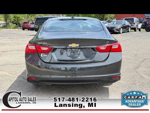 Used 2018 Chevrolet Malibu LT FWD image 7