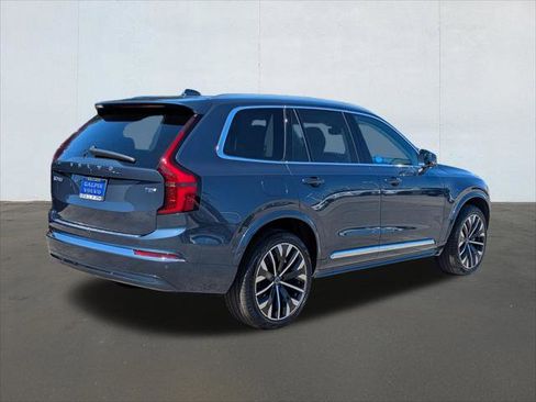 Used 2026 Volvo XC90 T8 Ultra w/ Protection Package Premier AWD/4WD image 5