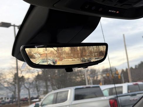 Used 2023 GMC Sierra 1500 Denali w/ Technology Package image 18