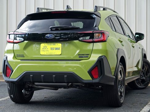 Used 2026 Subaru Crosstrek 2.5i Sport AWD/4WD image 5