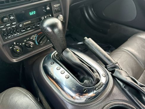 Used 2002 Chrysler Prowler RWD image 23