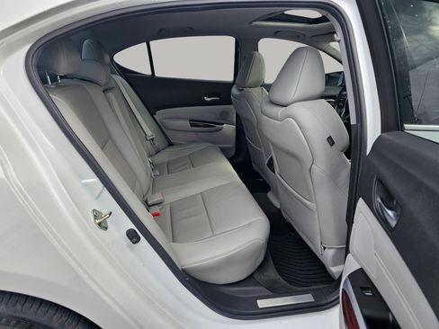 Used 2016 Acura TLX V6 SH-AWD w/ Advance Package image 24