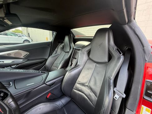 Used 2022 Chevrolet Corvette Stingray Preferred Conv w/ Battery Protection Package RWD image 30