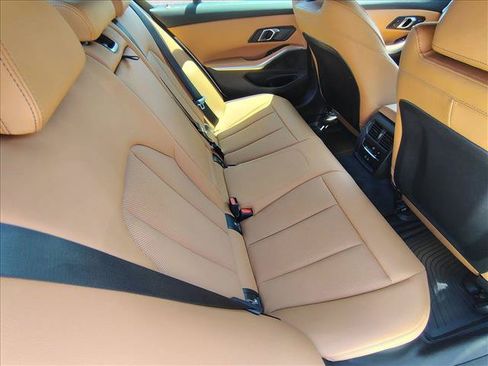 Certified 2024 BMW 330i Sedan w/ Convenience Package RWD image 20