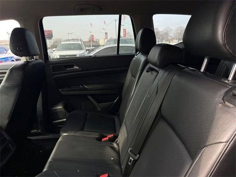 Used 2019 Volkswagen Atlas SE image 18