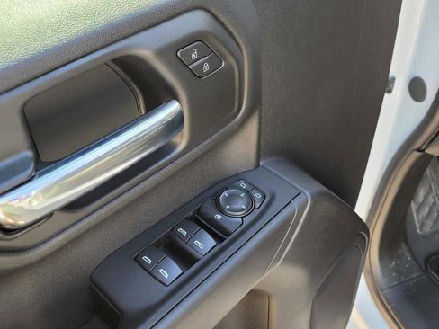 New 2026 Chevrolet Silverado 1500 Custom Trail Boss AWD/4WD image 13