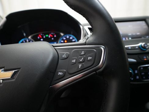 Used 2024 Chevrolet Equinox LT image 19