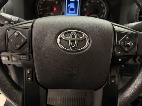 Used 2023 Toyota Tacoma SR AWD/4WD image 11