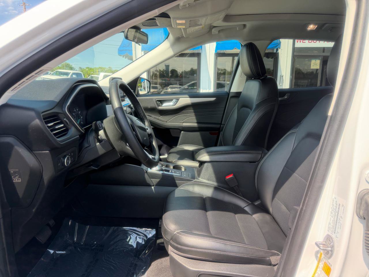 Used 2022 Ford Escape SEL AWD/4WD image 11