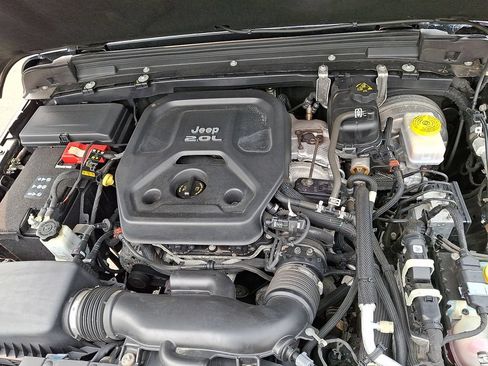 Certified 2021 Jeep Wrangler Unlimited Sport AWD/4WD image 27