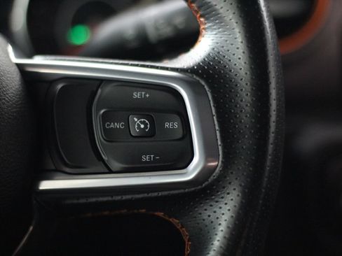 Used 2021 Jeep Gladiator Mojave w/ LED Lighting Group AWD/4WD image 13