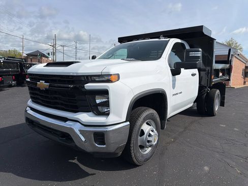 New 2025 Chevrolet Silverado 3500 W/T w/ WT Convenience Package RWD image 4