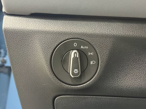 New 2026 Volkswagen Jetta SE image 22