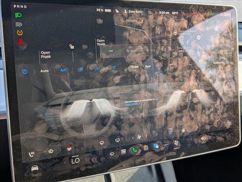 Used 2023 Tesla Model Y 2WD image 13