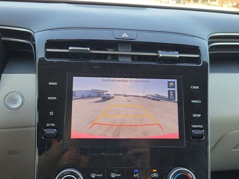 Used 2023 Hyundai Tucson SEL image 16