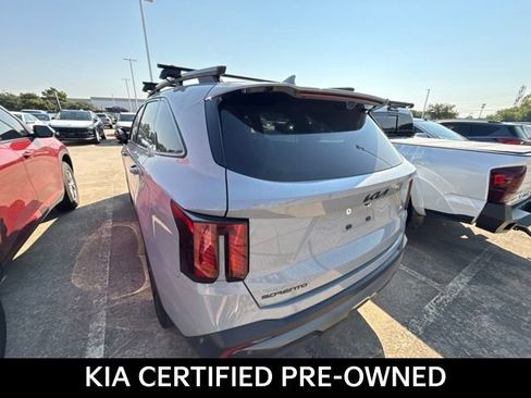 Certified 2025 Kia Sorento SX Prestige w/ Olive Brown Leather Package AWD/4WD image 9