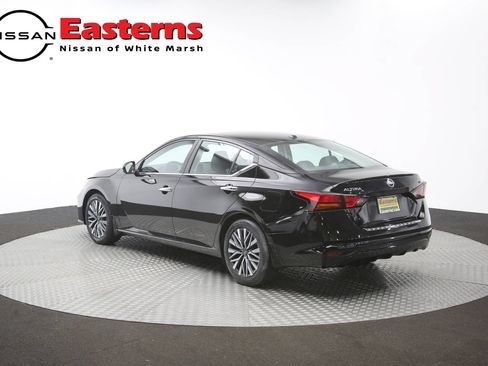 Used 2023 Nissan Altima 2.5 SV FWD image 63