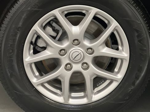 Used 2025 Chrysler Pacifica Select FWD image 73