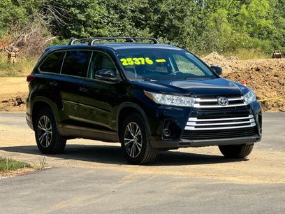 Used 2019 Toyota Highlander LE
