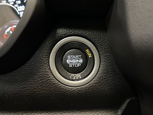 Used 2022 RAM 2500 Big Horn w/ Cold Weather Group image 15