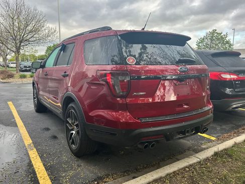 Used 2018 Ford Explorer Sport image 6