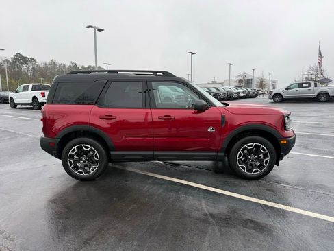 New 2025 Ford Bronco Sport Outer Banks AWD/4WD image 9