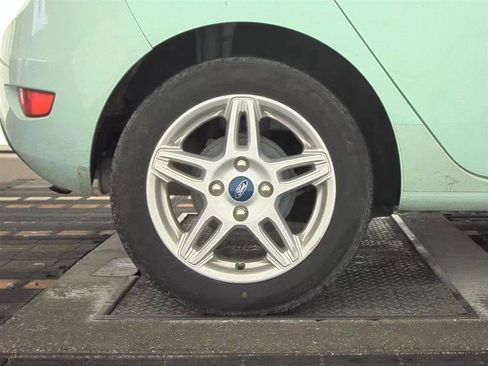 Used 2019 Ford Fiesta SE image 11