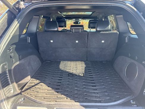 Used 2018 Jeep Grand Cherokee Trailhawk w/ Trailhawk Luxury Group image 27