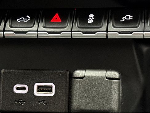 Used 2022 Chevrolet Silverado 1500 LTZ w/ Safety Package II image 11