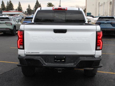 Used 2025 Chevrolet Colorado Z71 image 6