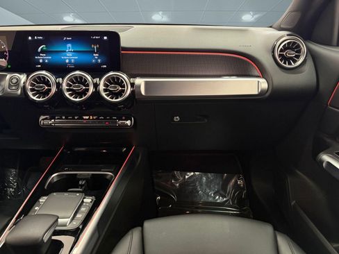 Certified 2023 Mercedes-Benz GLB 250 image 26