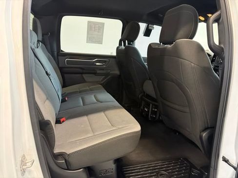 Used 2021 RAM 1500 Big Horn AWD/4WD image 38