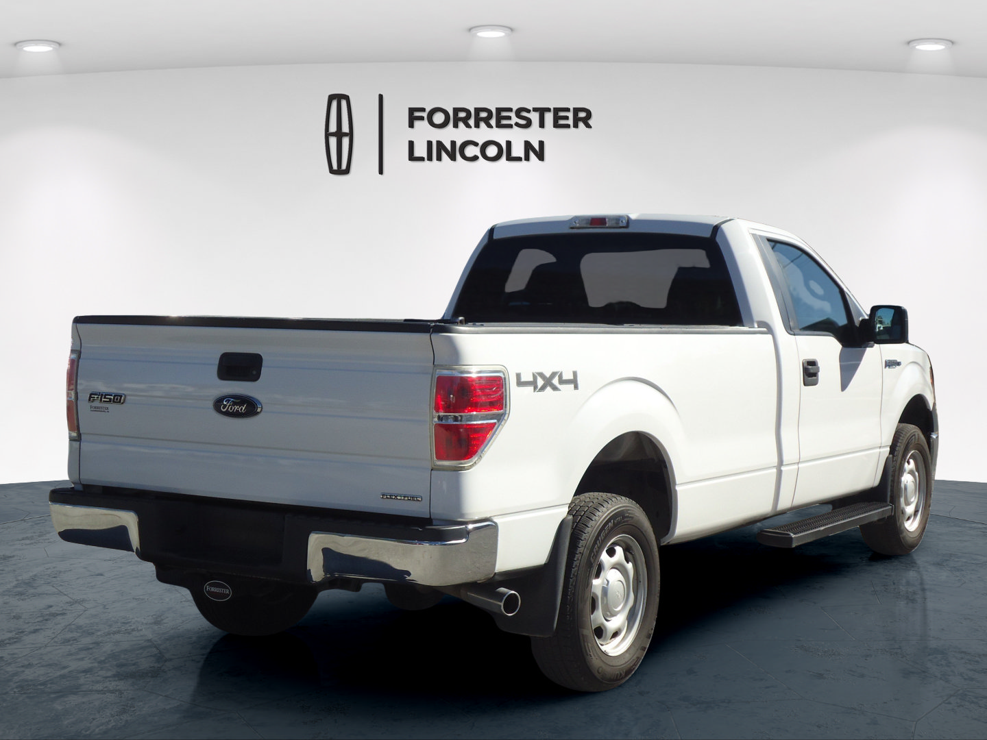 Used 2014 Ford F150 XL w/ Equipment Group 101A Mid AWD/4WD image 3