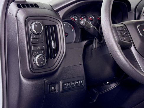 New 2026 GMC Sierra 2500 Pro w/ Convenience Package AWD/4WD image 4