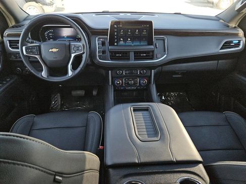 Used 2023 Chevrolet Tahoe Premier RWD image 13
