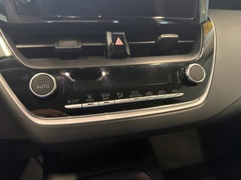 Used 2026 Toyota Corolla LE FWD image 20