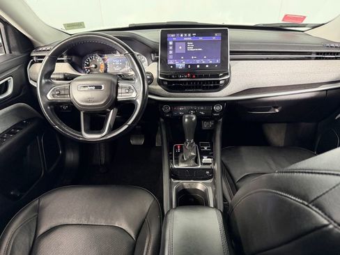 Used 2022 Jeep Compass Latitude AWD/4WD image 13