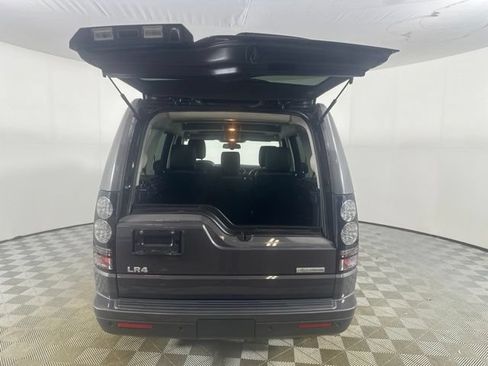 Used 2016 Land Rover LR4 HSE LUX AWD/4WD image 9