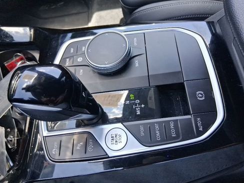 Used 2023 BMW X3 sDrive30i w/ Convenience Package w/ZPA RWD image 3