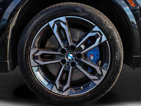Used 2025 BMW X2 xDrive28i w/ M Sport Package AWD/4WD image 28