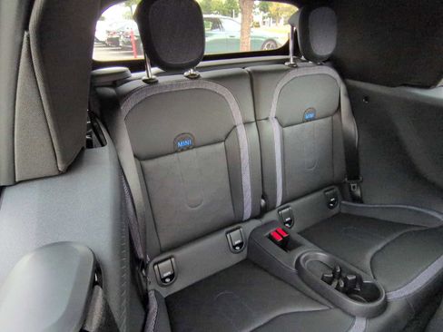 Used 2026 MINI Cooper S FWD image 21