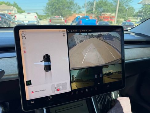 Used 2018 Tesla Model 3 Long Range RWD image 18