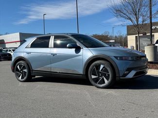 New 2026 Hyundai Ioniq 5 SE video 1