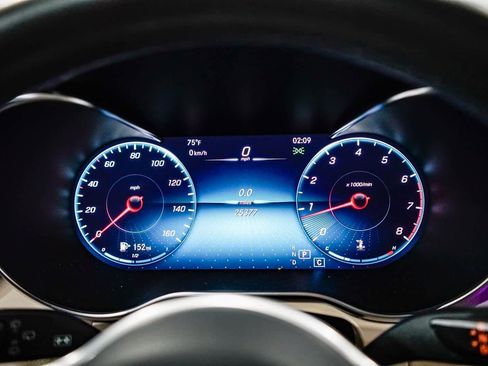 Certified 2022 Mercedes-Benz GLC 300 image 24