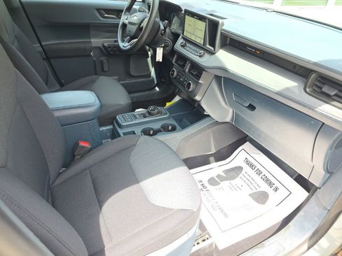 Used 2024 Ford Maverick XL FWD image 19