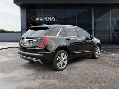 Certified 2024 Cadillac XT5 Premium Luxury w/ LPO, Floor Liner Package AWD/4WD image 5